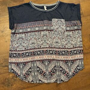 Xhilaration Women's XL Geometric Short Sleeve Blouse Multicolor Casual